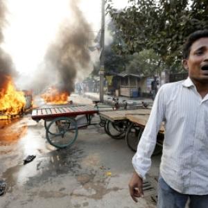 10 killed in B'desh violence after Jamaat leader's hanging