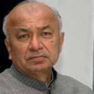 VHP PIL against Shinde's 'Hindu terror' remarks dismissed