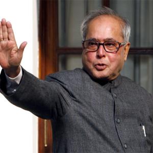 At governors' meet, Prez Pranab shows who's the boss