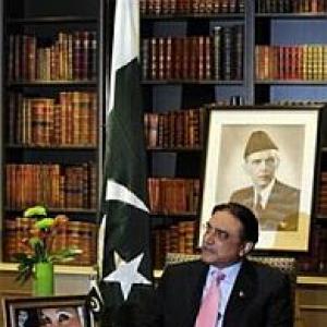 Zardari may leave Pak when he is no more President