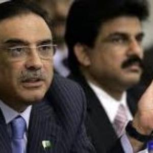 Zardari's party boycotts Pakistan's presidential poll