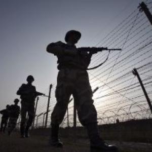 Ceasefire violation along LoC by Pak troops