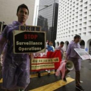 Snowden's asylum request to be reviewed responsibly: Ecuador