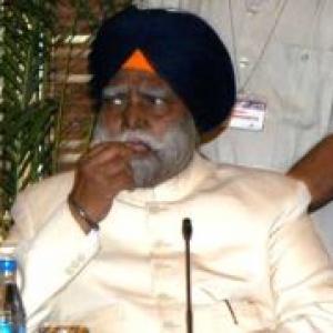 Buta Singh calls PM Manmohan Singh 'asset'