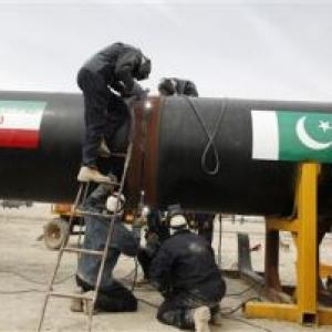 Political transition may delay Iran-Pakistan gas project