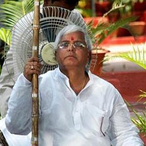 Supporter dies, another on fast after Lalu's imprisonment