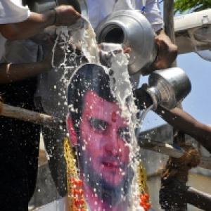 Innocent Rahul reads whatever is given to him: SP