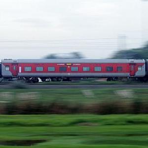 Fire in Delhi-bound Rajdhani Express kitchen