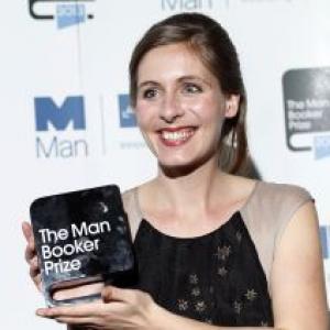 Eleanor Catton wins Man Booker Prize for The Luminaries
