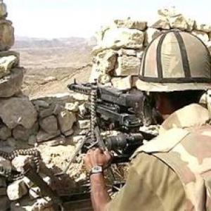 Pak pounds 10 border posts in all-night firing, 2 personnel hurt