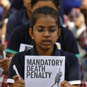 What punishment should Delhi rapists get? YOUR SAY!