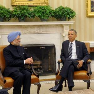 Dr Singh, Obama meet at White House