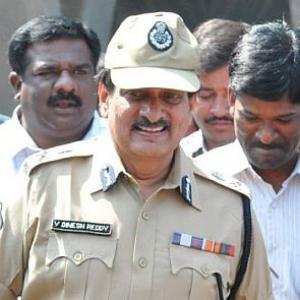 Controversial Andhra DGP V Dinesh Reddy retires