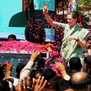 PHOTOS: Sonia files nomination from Rae Bareli after 'lucky' havan