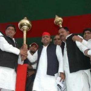 Easy to be communal, but being secular is difficult:  Akhilesh