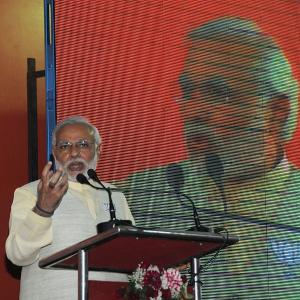 Modi makes 3 promises to himself