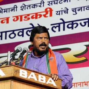 Let Dalits possess arms for their safety: Athawale tells Maha govt
