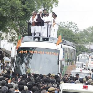 Did Advani nearly fall prey to informer-cop nexus?