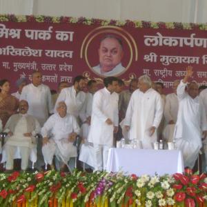 After 4 long years, Amar Singh, Mulayam Yadav come together