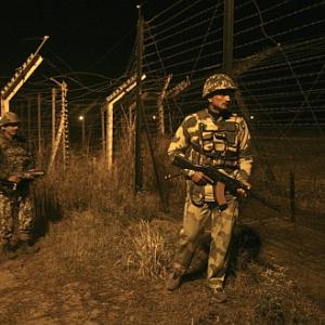 4 injured as Pak violates ceasefire for 3rd time in 48 hours