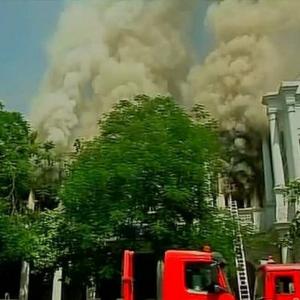 PHOTOS: Fire in Delhi's Connaught Place