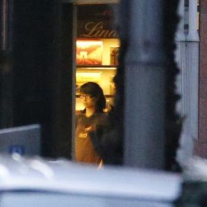 PHOTOS: Gunman holds hostages at Sydney cafe