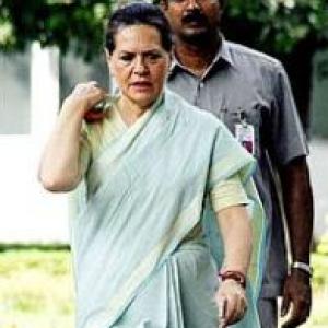 BJP indulging in 'zeher ki kheti' and instigating violence: Sonia