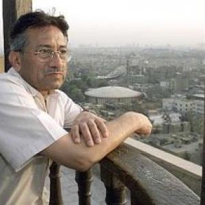Pak court rejects Musharraf's petition for military trial
