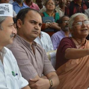 Medha Patkar announces support to AAP