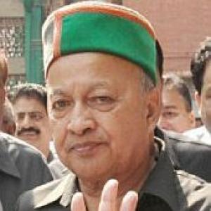 Himachal CM sues Jaitley, other BJP leaders for alleged defamation