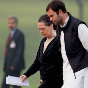 Decision final, says Sonia, but Rahul to clarify at 3.30 pm