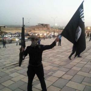 Muslim man beaten in US by teenagers yelling 'ISIS, ISIS'