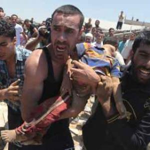 44 Palestinians killed as Israel bombs Hamas targets in Gaza