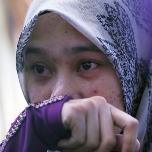 MH17 crash: Tears of disbelief hit relatives