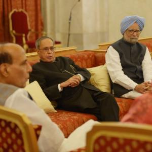 Why was Modi missing from the President's Iftar party?
