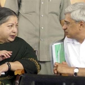 Left parties call off alliance with AIADMK