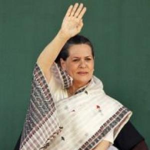 Sonia to kick off LS polls campaign from Assam