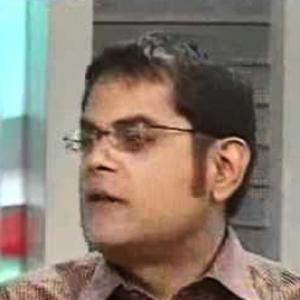 Columnist Raza Rumi fired at in Lahore, driver killed