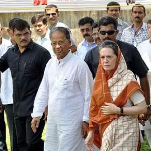 Tarun Gogoi to continue as Assam CM