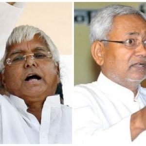 Nitish Kumar joins hands with Lalu, to contest elections together