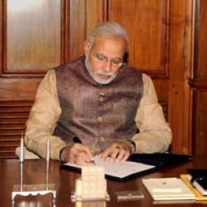 Ahead of Cabinet rejig, Modi reviews performance of ministries