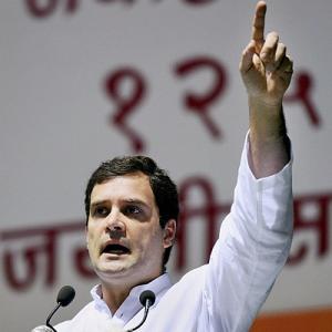 Angry people are running India; Clean India a photo-op: Rahul