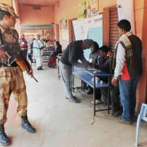 12 pc polling in first phase Jharkhand polls till 9 am
