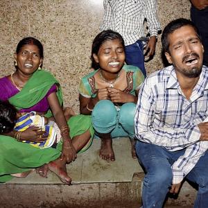 32 dead in Patna stampede during Dussehra celebrations