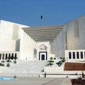 Pakistan SC offers to assist in settling political crisis