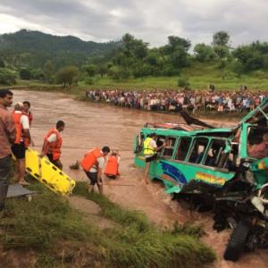 J&K bus tragedy: 25 bodies fished out, searches on for rest