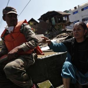 No relief for Kashmir: Health emergency lurks; 2 lakh people are rescued