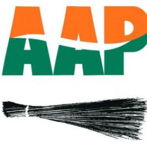 Upset with infighting, logo creator asks AAP to stop using his design