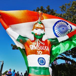 'When the tri-colour is painted on my body, I feel I can even die for my country'