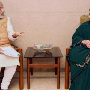 Is BJP moving closer to Amma?
